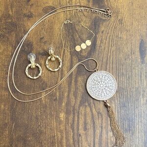 Stay Golden Jewelry Bundle